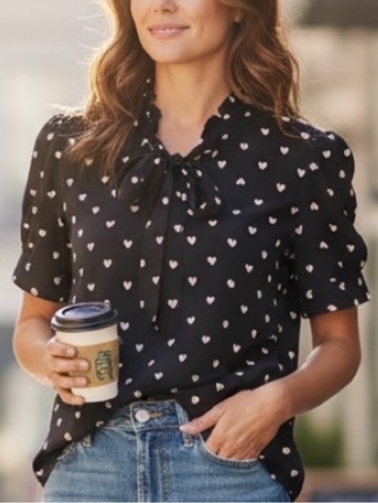 Maison Jules Tops - Maison Jules Heart Pattern Short Sleeve Romantic Blouse Top Black Pink Size XL